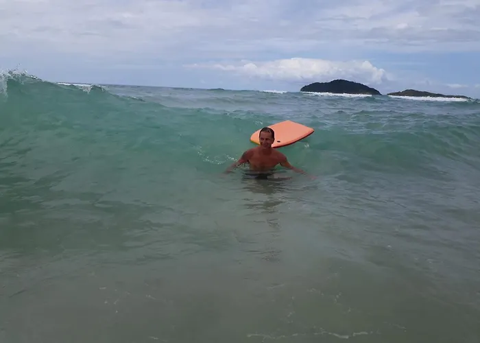 Apto 2 Dorm A 750M Da Praia